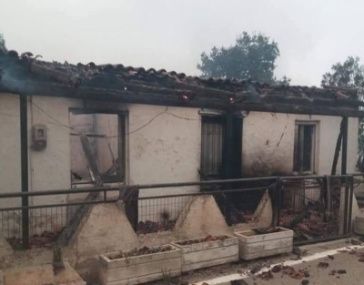 Χώρα Γορτυνίας: 10 σπίτια κάηκαν και 20 με ζημιές