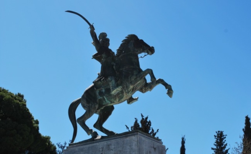 Τρίπολη: 180 χρόνια από το θάνατο του Κολοκοτρώνη - Μνημόσυνο στον ΙΝ Αγίου Βασιλείου